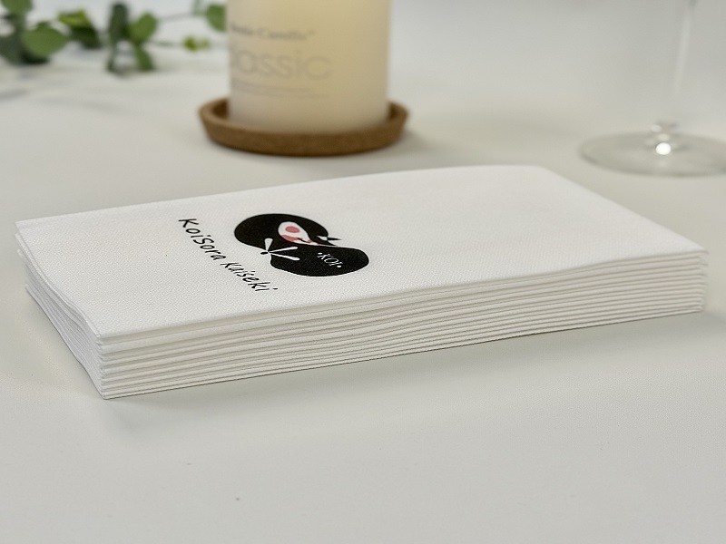 Kuinka valita parhaat Airlaid-lautasliinat kiitospäivän juhliin?